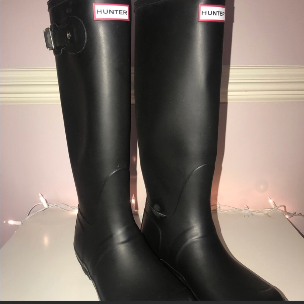 Hunter Women’s Original Tall Matte Rain Boots